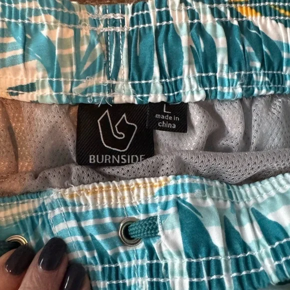 Burnside Men’s Performance Shorts Swimsuit Size L Stretch 5” Inseam Aqua Sunset - Picture 11 of 12